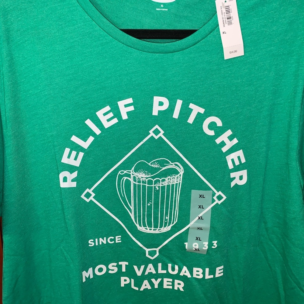 NWT- Men’s MVP Tee